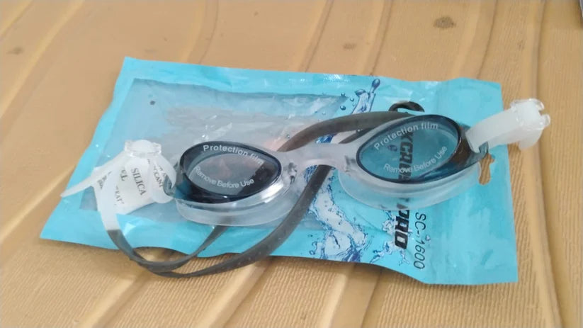 Konex anti-fog uv-protected swimming goggles for adults